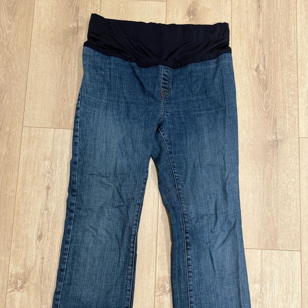 GAP Maternity Women's Blue Stretch Denim Jeans - Classic Everyday Fit